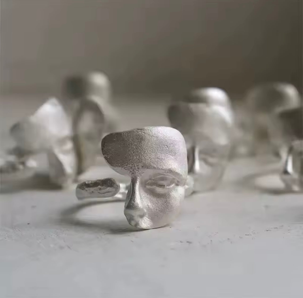 Bague ‘Phantom’